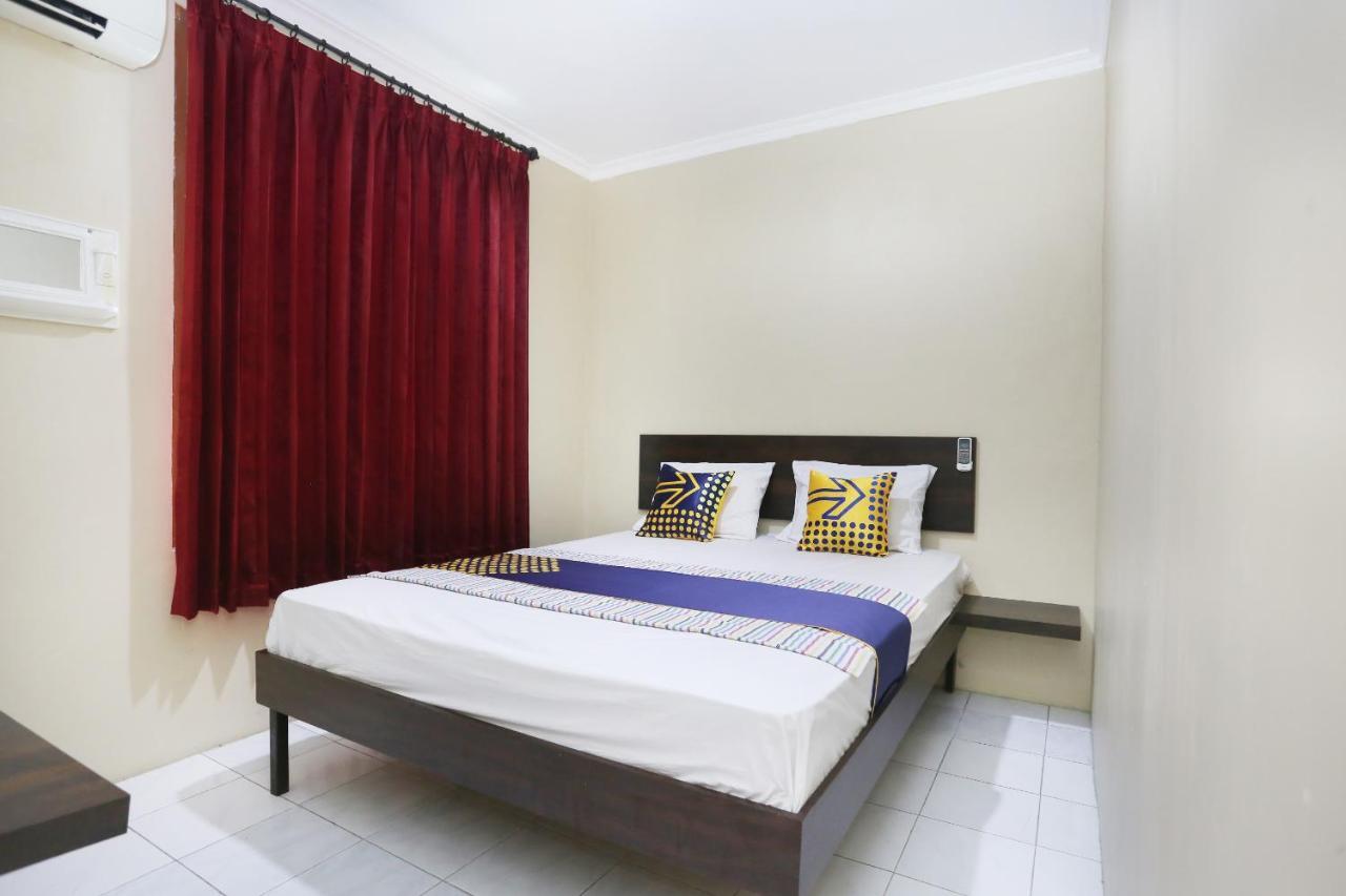 Spot On 2358 Aster Homestay Melati Buitenkant foto