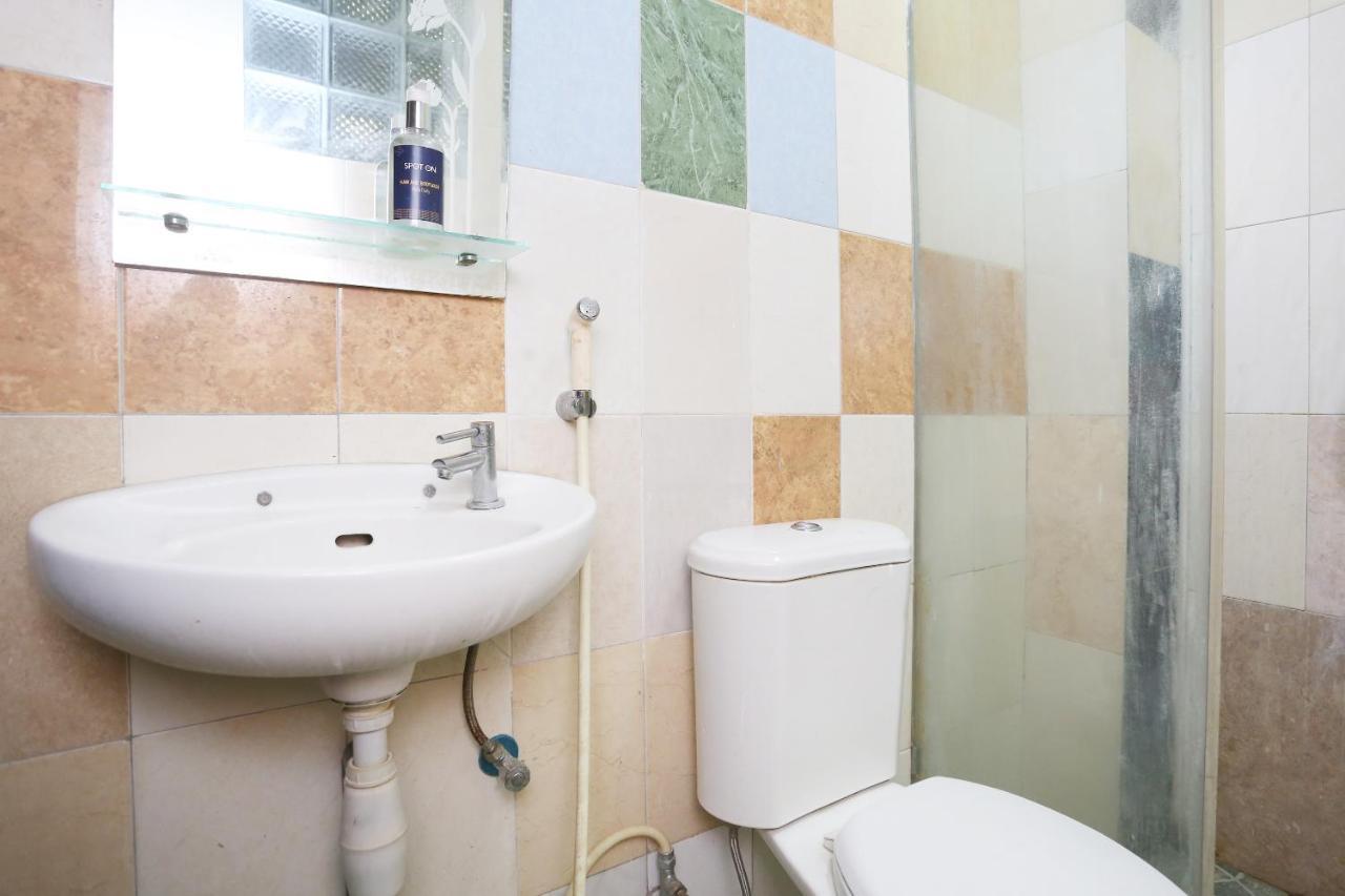 Spot On 2358 Aster Homestay Melati Buitenkant foto